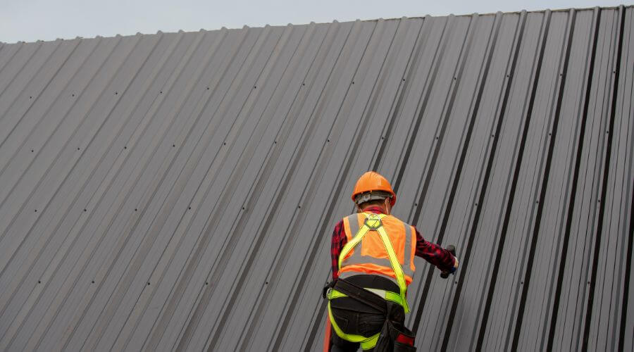 Professional residential roofers in Mineral Springs, AR